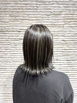 ビスイル 秋葉原店(Vis ill) 20代30代/ハイライト/ハイライト/アッシュ/オリーブ/ボブ/外ハネ