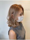 パールベージュ