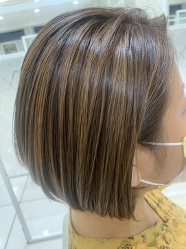 アッシュ 千歳烏山店(Ash) ナチュラルハイライト×イルミナカラー