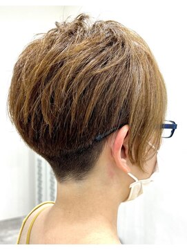 レイシオ(RATIO) 【RATIO 国分寺 渡邊陽平】刈り上げ白髪ぼかしアシメ!4