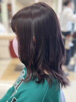 ヘアークリアー 春日部 大人可愛い艶々ピンク/光の加減て見え方も変わる/30代40代50代