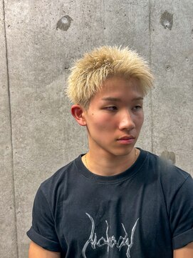 アルマフォー(Alma four) 【流行】ブロンドスパイキーショート