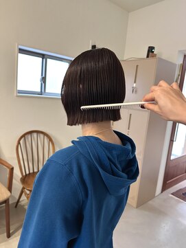 デン(den) カシスピンク×ぷつっとbob