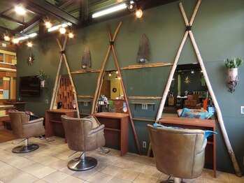 エイチエスプラス ヘアサロン(hs plus hair salon)の写真/高技術×髪質改善が魅力の少人数サロン◇ヘアケアにこだわり、髪を傷ませない施術で理想のスタイルに＊