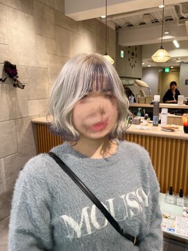 メロウバイケンジ(mellow by KENJE) ブリーチカラー/デザインカラー/シルバー