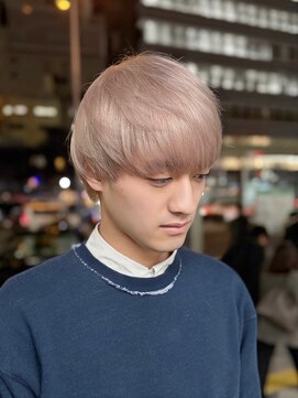 エッセンザ 梅田(ESSENZA) ピンクベージュ