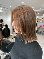 アト(Ato.) ミディアムラインボブ【樋富】【Ato.明石】