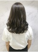 ふんわり外ハネミディアム×暗髪カラー【表参道青山原宿】