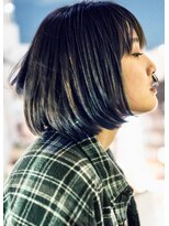 サリバン(Sullivan)&nbsp;シンプルなボブとダブルカラー