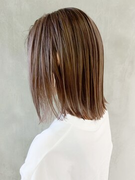 アイティー バイ アルバム 中野店(IT by ALBUM) ピンクグレーカラー_オリーブカラーハイライトカラー_ba305842