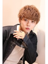 ネイビー(NAVY)&nbsp;簡単スタイリング 無造作束感 スパイラル マッシュ