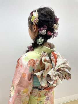 ミューバイケンジ(miu by KENJE) miu&伊藤夏海 成人式ヘア◎