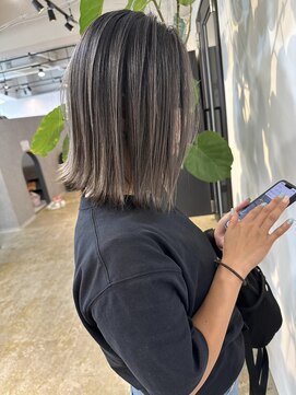 メリー オオサカ(Merly Osaka) 色落ち長持ち!くすませバレイヤージュ_smoke ash_