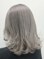 イル(iLu.)&nbsp;プラチナグレー/グレイ/ホワイトグレージュ/ミルクグレイ