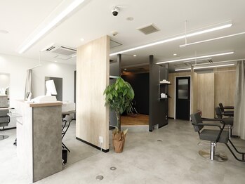 TELA HAIR 牛久店【テーラヘアー】