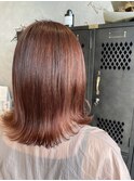 レッドオレンジ切りっぱなしミディ艶髪20代30代40代