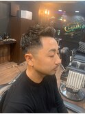 バーバーカットバーバースタイルバリカンスーツ面接就活モテ髪