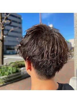 ロッカ(ROCCA) 束感ナチュラルパーマ