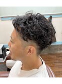 メンズツイストスパイラルパーマスタイル