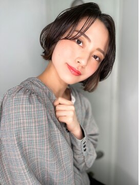 カバーヘア ブリス 志木南口駅前店(COVER HAIR bliss) 大人美人ショートボブこなれセンターパートp1志木20代30代40代