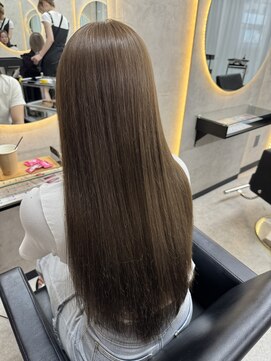 ルノン シェリー(LUNON cheliy) ホワイトグレージュミニウルフチェリーブラウンデジタルパーマ