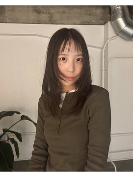 マーケット(MARKET) ショートバングとレイヤーカット