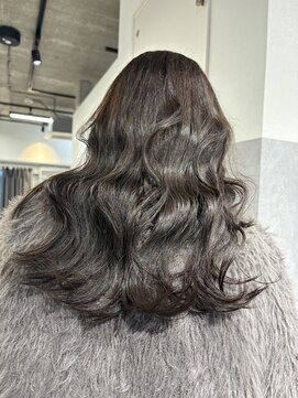 ジゼル 梅田(GiseL) ブリーチなし赤み消しブラウン