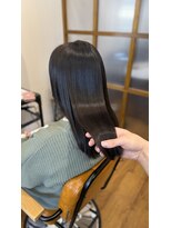 ロアナミドリノ(LOANA MIDORINO) 自社オリジナルトリートメントでサラ髪へ♪