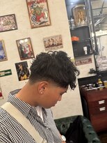 ブロートーキョーバーバーショップ 神田店(Bro Tokyo BARBERSHOP)&nbsp;スペインカールテーパーフェード