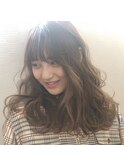 ゆる巻き×ふんわり感【フェミニンスタイル】