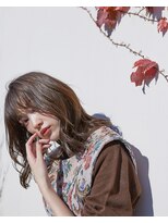 メゾンドイギー(MAISON de IGGY)&nbsp;大人かわいい＊ラフウェーブミディ#くびれミディ#前髪カタログ