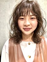 リュネッツ(lunettes) 外ハネゆるミディ【lunettes鷺沼】