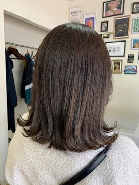 アルファ 姪浜店(alpha) オリーブグレージュ