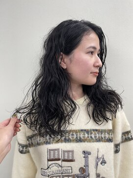 ヘン(hen) 【心斎橋hen】パーマヘアー　ロングパーマ