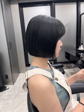 ハルキミナト ジャパン トウキョウ(HARUKI MINATO japan TOKYO) ぱっつんボブ