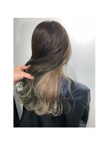 アトリア 横浜(Atria) 【インナーカラー】王道ミルクティーベージュ