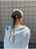編み込みヘアアレンジアップスタイル