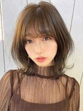 アフロート ディル(AFLOAT D'L) 表参道アフロート張替　ミディアムヘア　くびれラシルエット