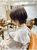 魅力倍増カールセミディシアーカラーダークアッシュショートヘア