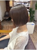 前下がりボブ［松戸/ショート/ボブ/ピンクベージュ］