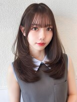 アフロート トウキョウ(AFLOAT TOKYO) 小顔清楚薄め前髪顔まわりカットミディアムレイヤーストレート