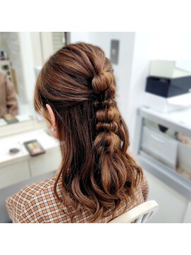 リサ 恵比寿(risa.) カジュアルハーフアップ