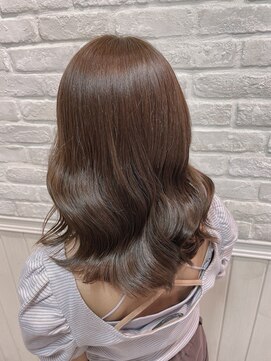 グロウ(grow) カーキベージュ×ブリーチなしで作るミルクティーベージュ