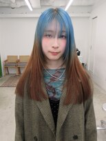 シカ(sica) 水色とオレンジのデザインカラー!