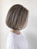 ウル(ulu)&nbsp;ボブ　白髪ボカシ　４０代 ５０代　ショート　名東区