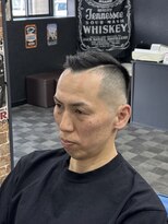 ケースタイル(K-style)&nbsp;ハードパート　スキンフェード　ライン　ワックス仕上げ