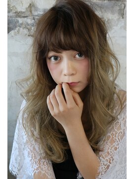 マスト ヘアー(must hair) 無造作柔らかセミロング×透け感シルキーベージュ20代30代40代