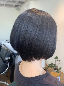 サンビスヘアーデザイン(3bis hair design)の写真/髪の悩みに合わせて選べるカラー剤使用♪オーガニックでしみにくい◎ヘナカラーも好評！