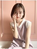 大人可愛い前下がりボブ
