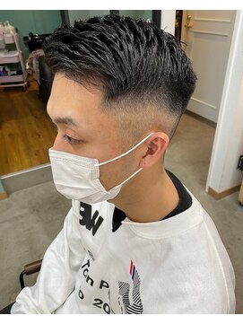 キューズ クラブ(cuz KLUB) 【cuzKLUB】バーバースタイル パート×フェードカット［池袋］